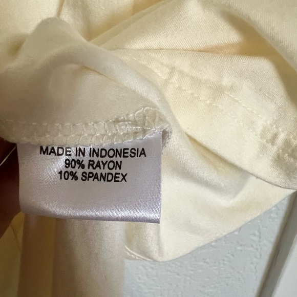 Basil & Maude by Anthropologie Ivory Tank Top with Sequin Trim - Picture 9 of 11